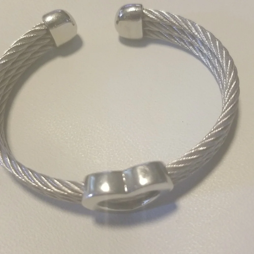 Women's Edforce Stainless Steel Rope Cuff Bracelet with Heart; Silver; O/S - Picture 1 of 8